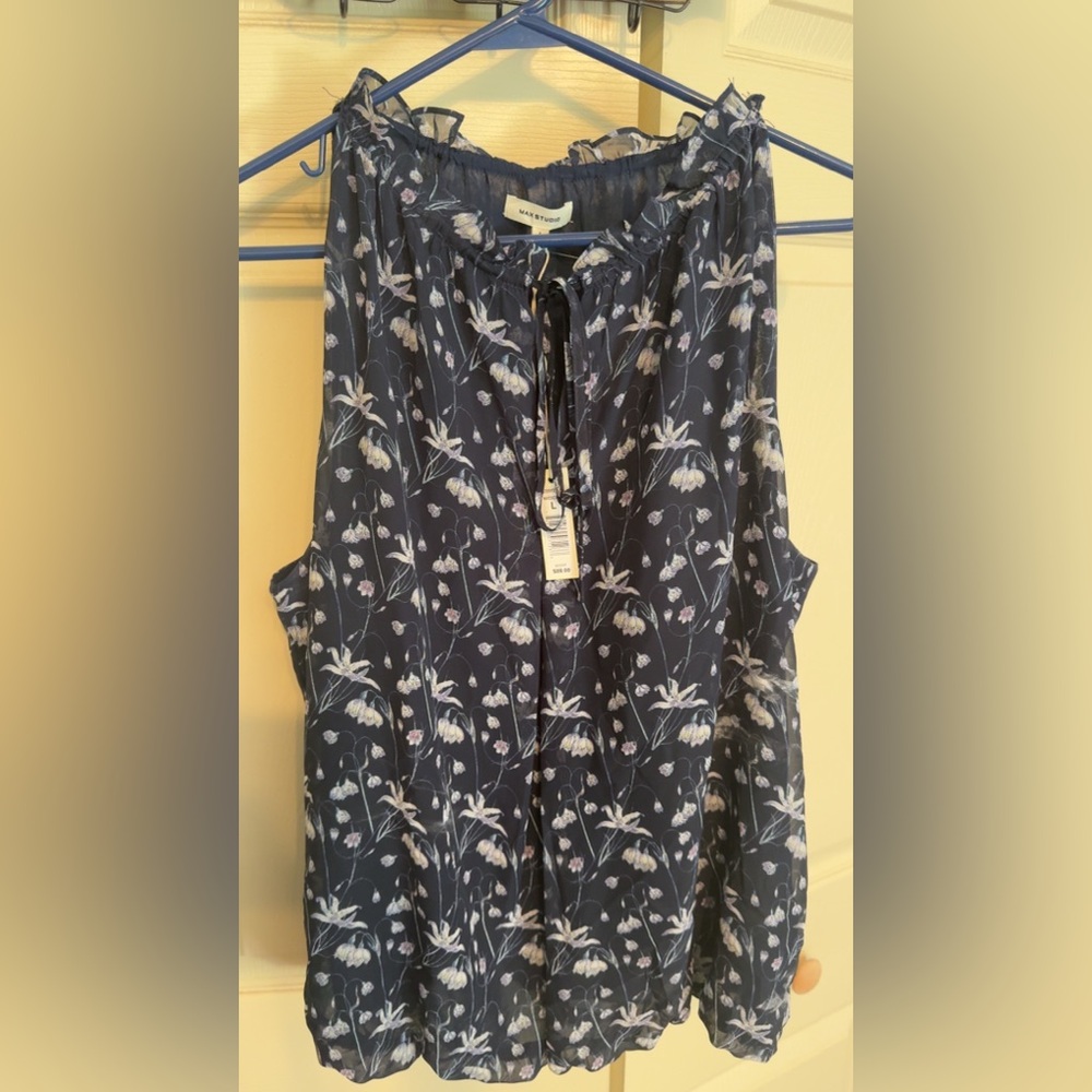 Max Studio Navy Floral Blouse